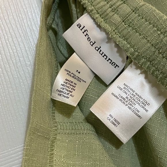 Alfred Dunner Sage NWT Springtime in Paris Proportioned Short 14 - Picture 3 of 9